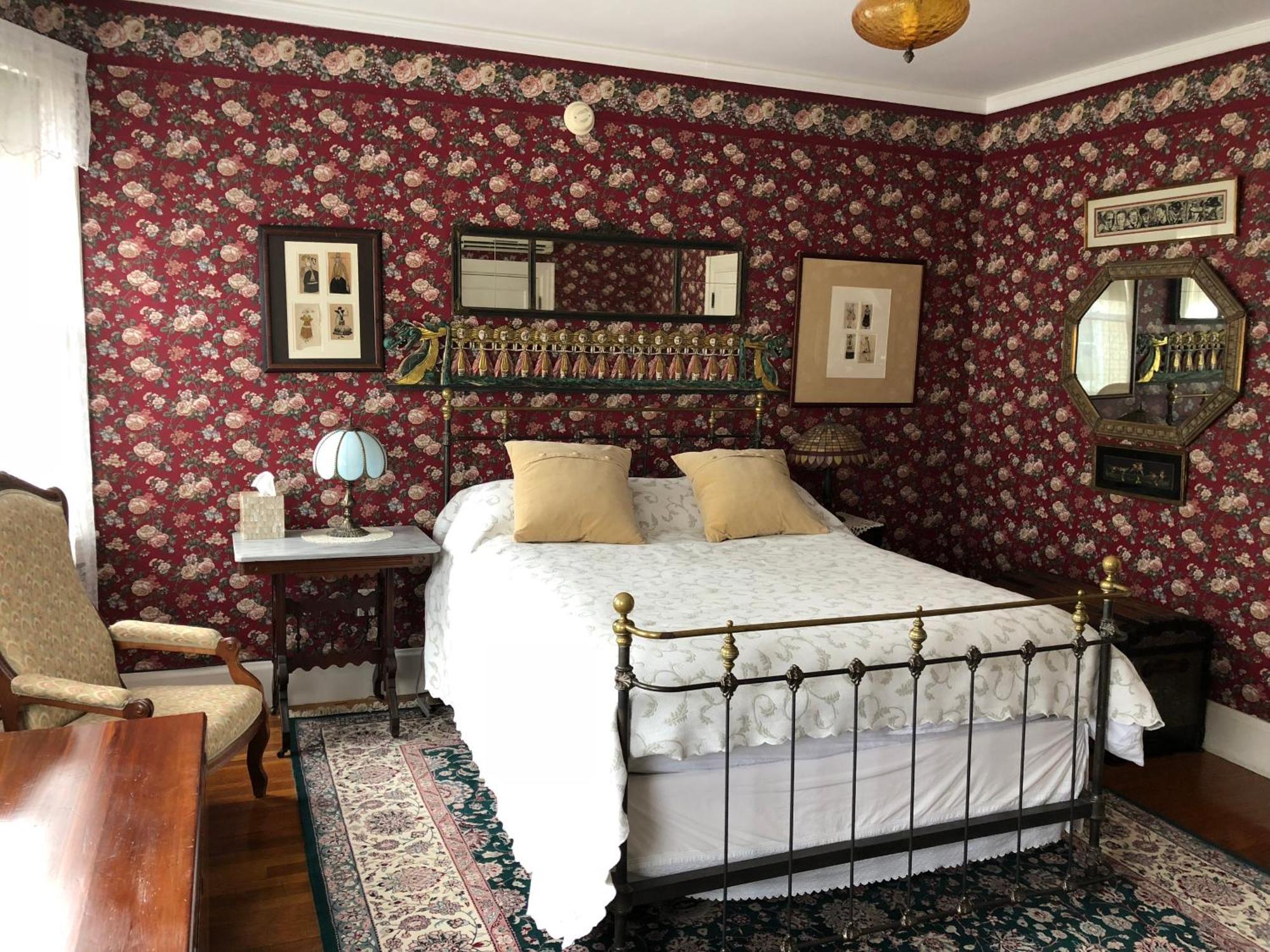 Munroe Inn Boutique Hotel Auburn Bilik gambar